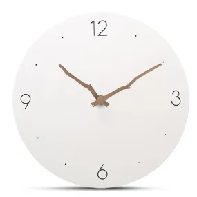 2018 European Slient MDF Wooden Wall Clock Simple Modern Design White Round Moistureproof Hanging Clock Quartz Watch Home Decor