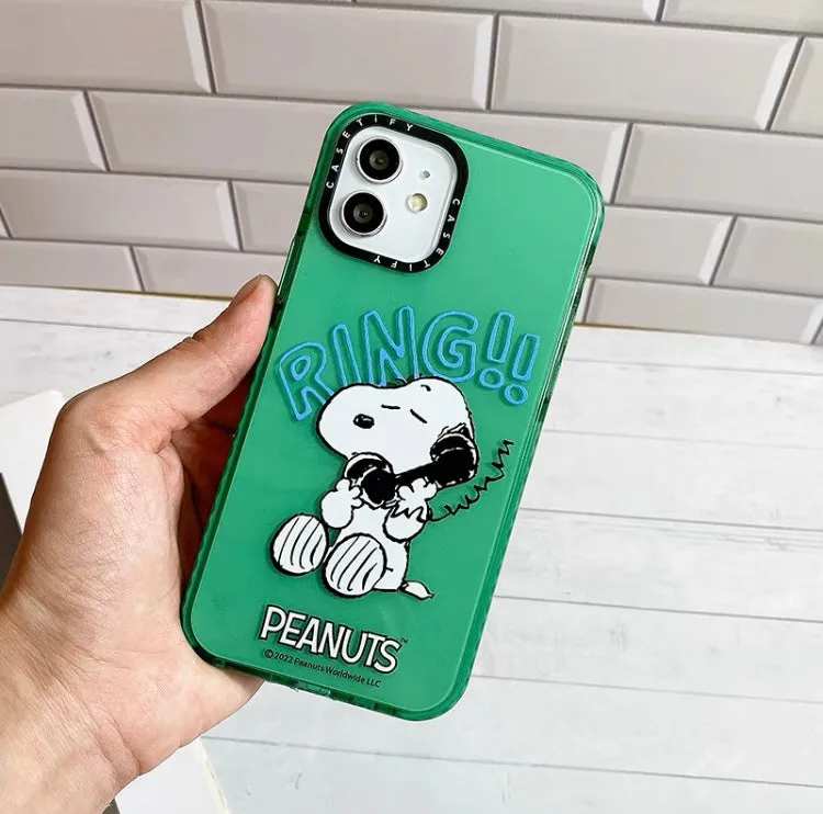 Cartoon Design Cute White Dog and Friends Charlie Sally Linus Colourful 4 Colour iPhone Case 6 7 8 PLUS SE XS XR X 11 12 13 14 15 Pro Promax