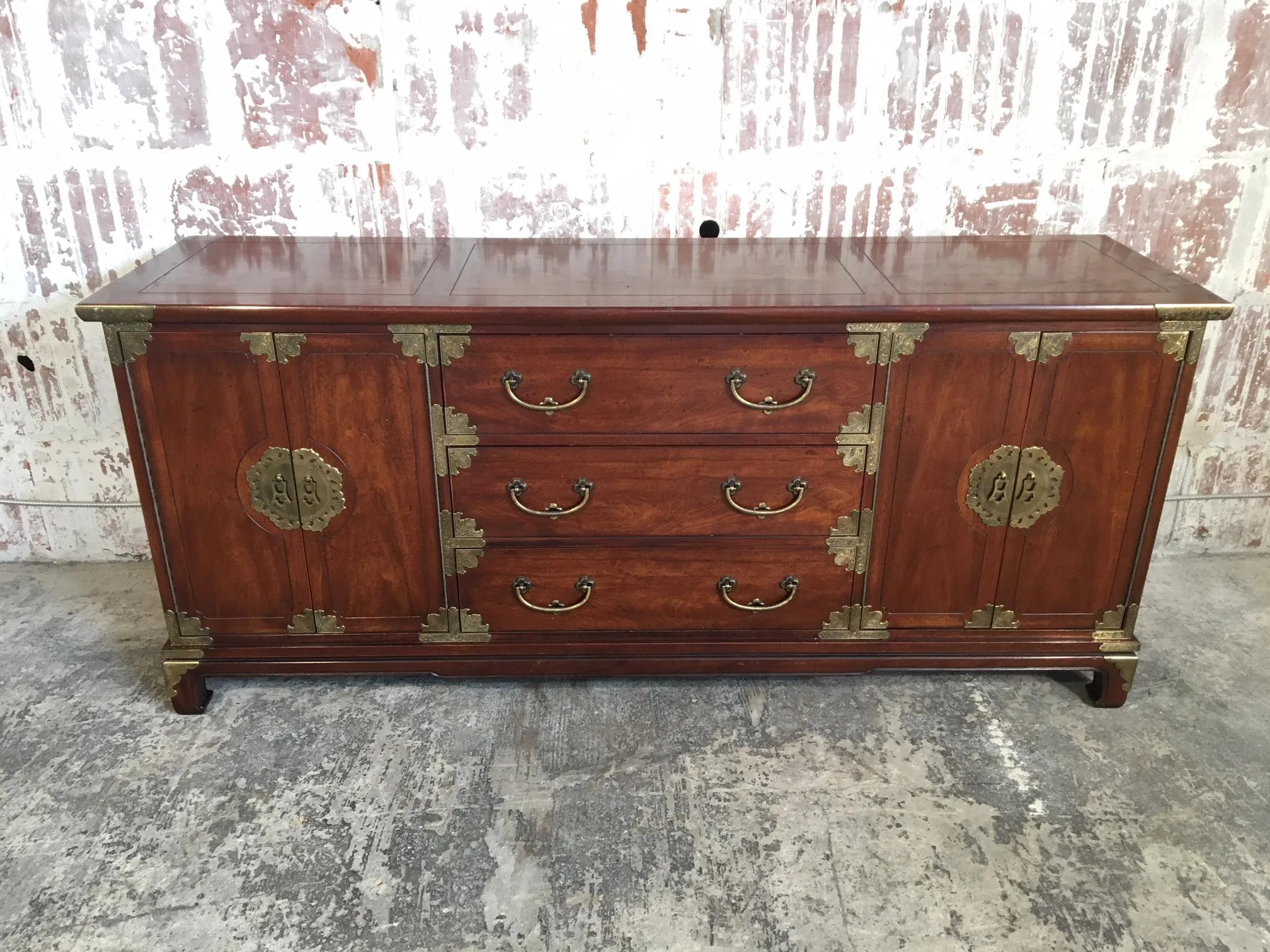 Henredon Asian Chinoiserie Credenza