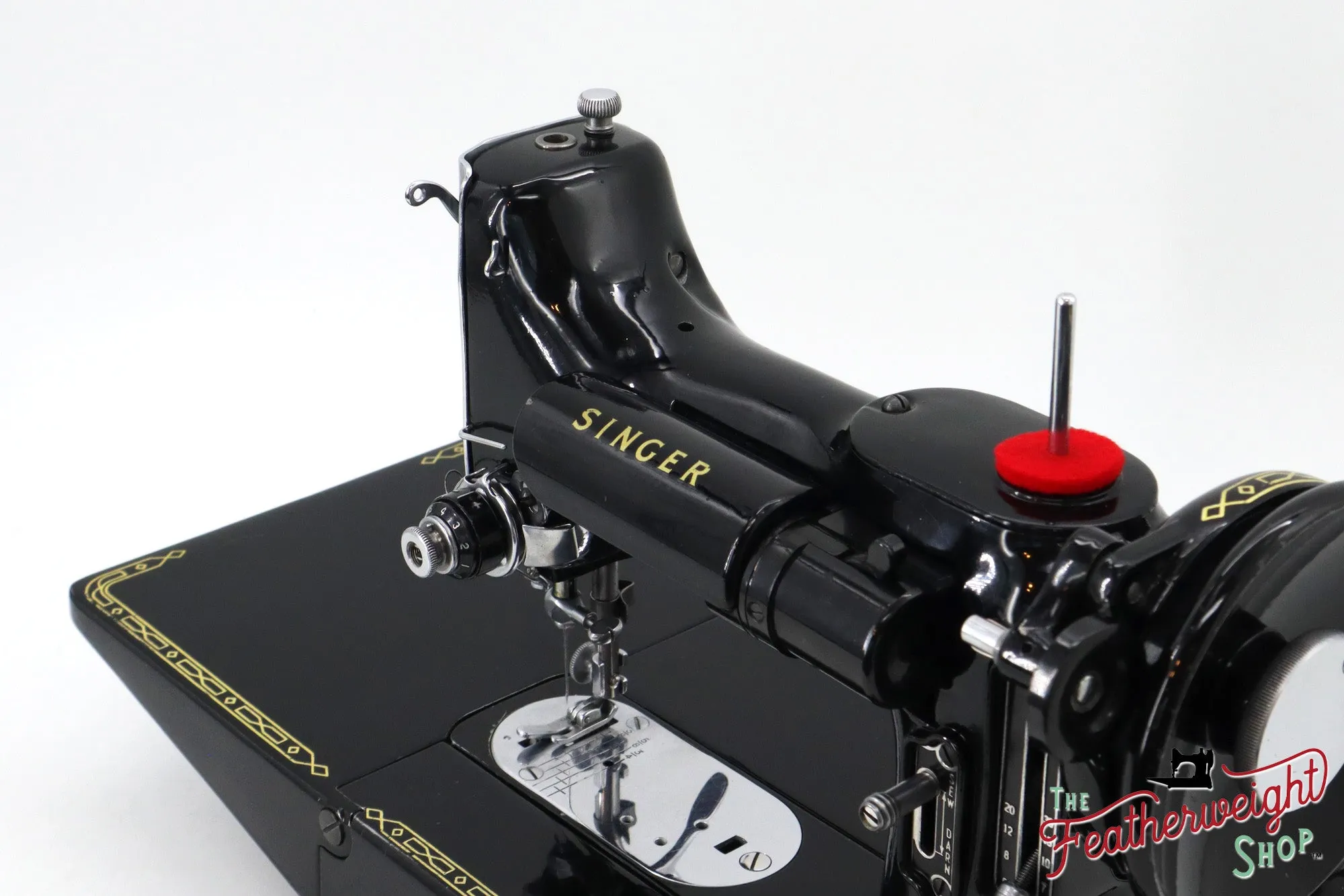 Singer Featherweight 222K Sewing Machine - EP1334**, 1959